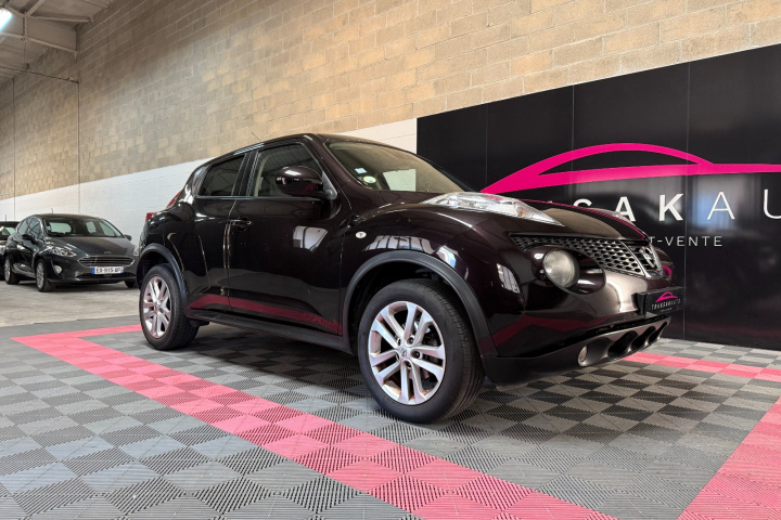 NISSAN JUKE