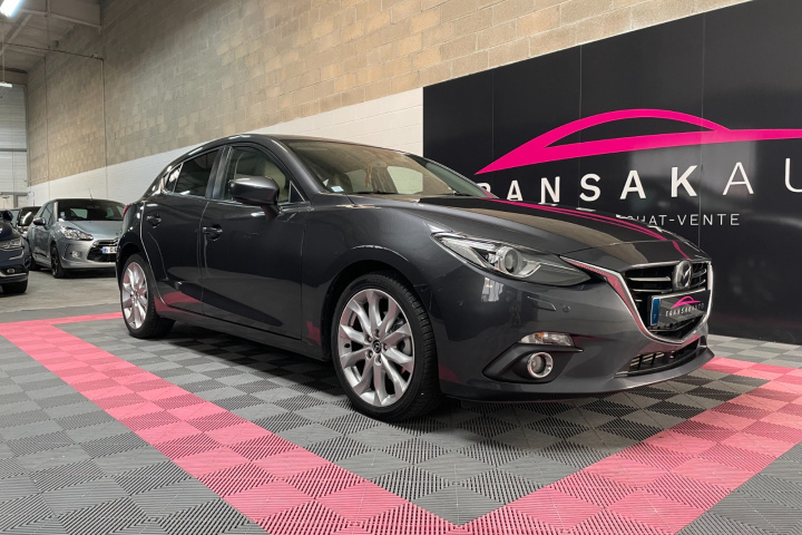 MAZDA MAZDA3