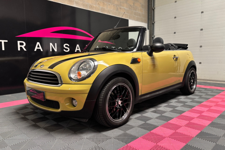 MINI CABRIOLET R57