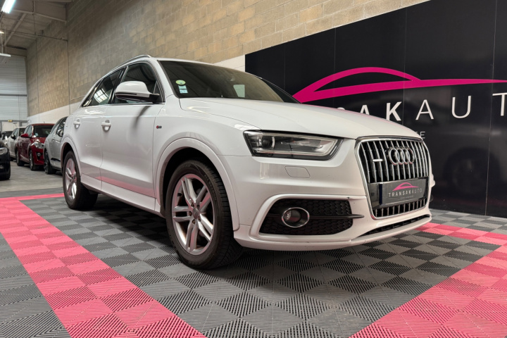 AUDI Q3